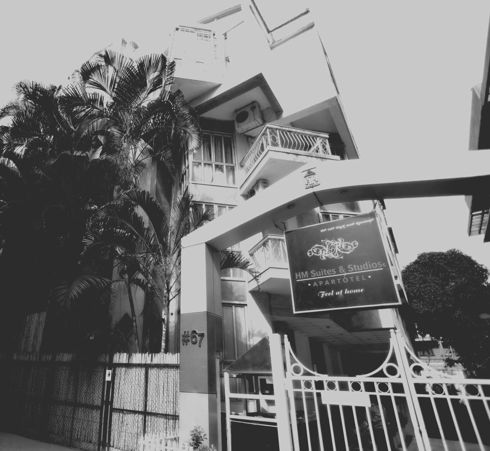 Hm Suites & Studios Bangalore Exterior foto